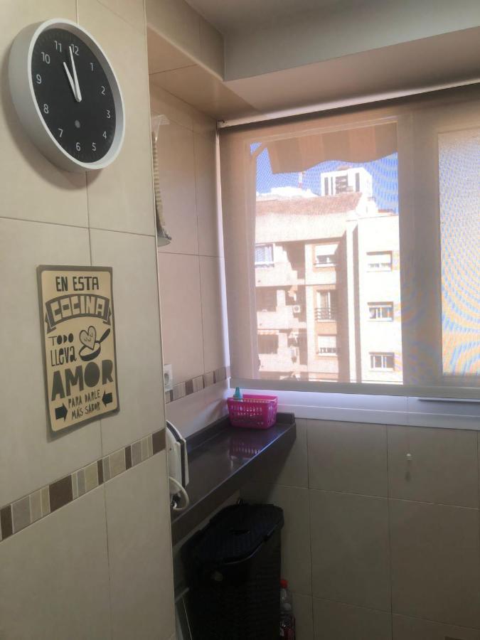 Huelin Playa Con Parking Cerca Centro Appartement Málaga Buitenkant foto